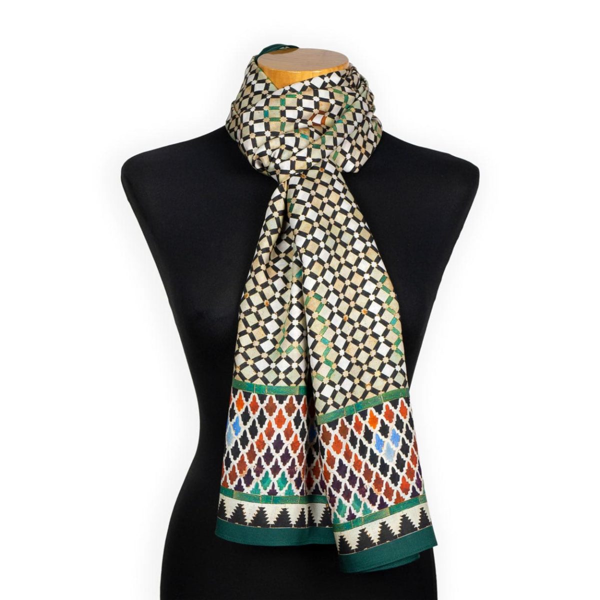 Pañuelo para el cuello inspirado en mosaicos del arte islámico