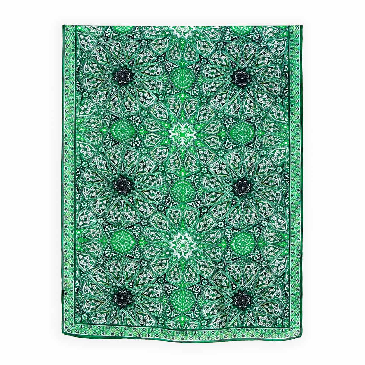 Pañuelo verde de seda grande inspirado en las geometrías de Turquía