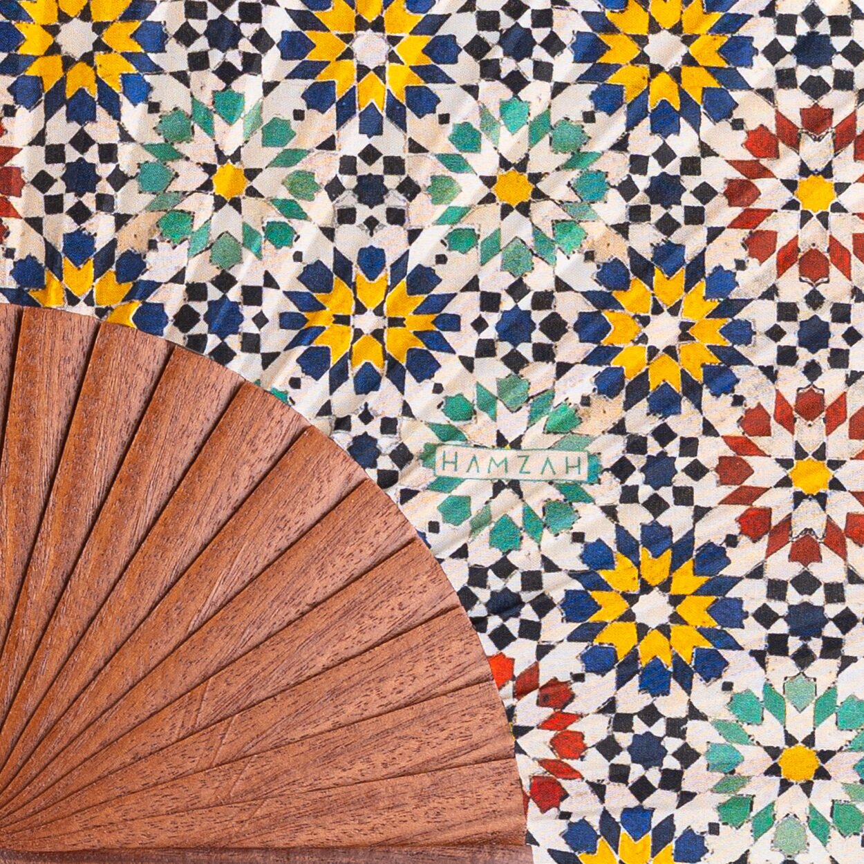 Handcrafted silk hand fan Fezi - Image 4