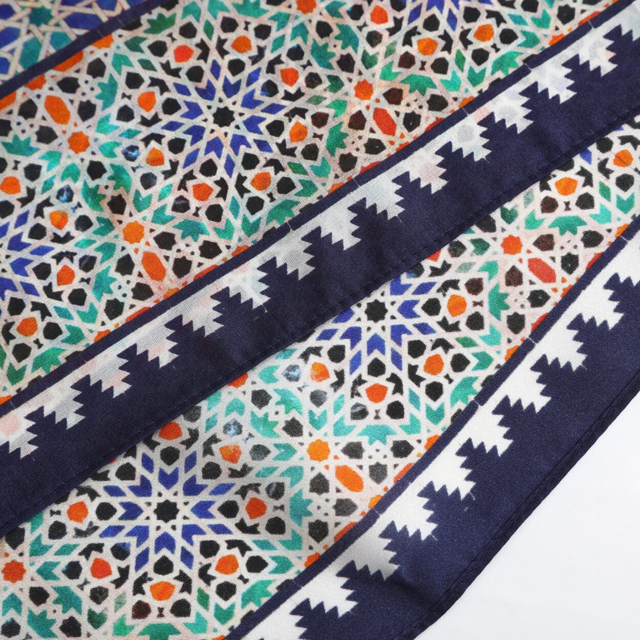 Square Silk Scarf Madiya - Image 5