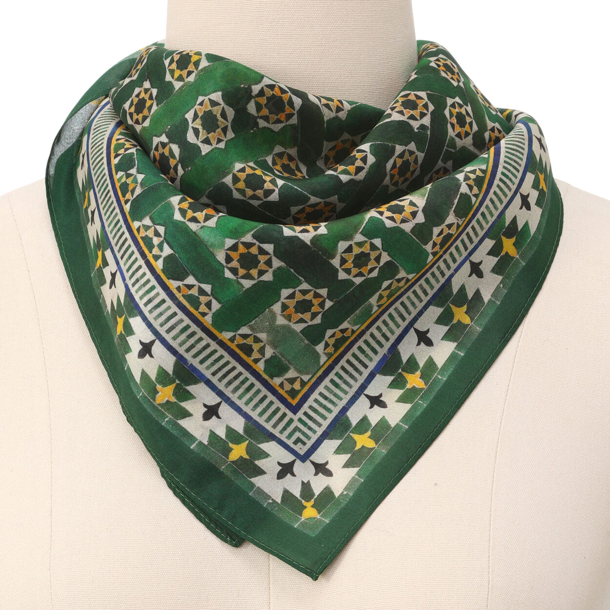 Green Square Silk Scarf Andalusí – detail 2
