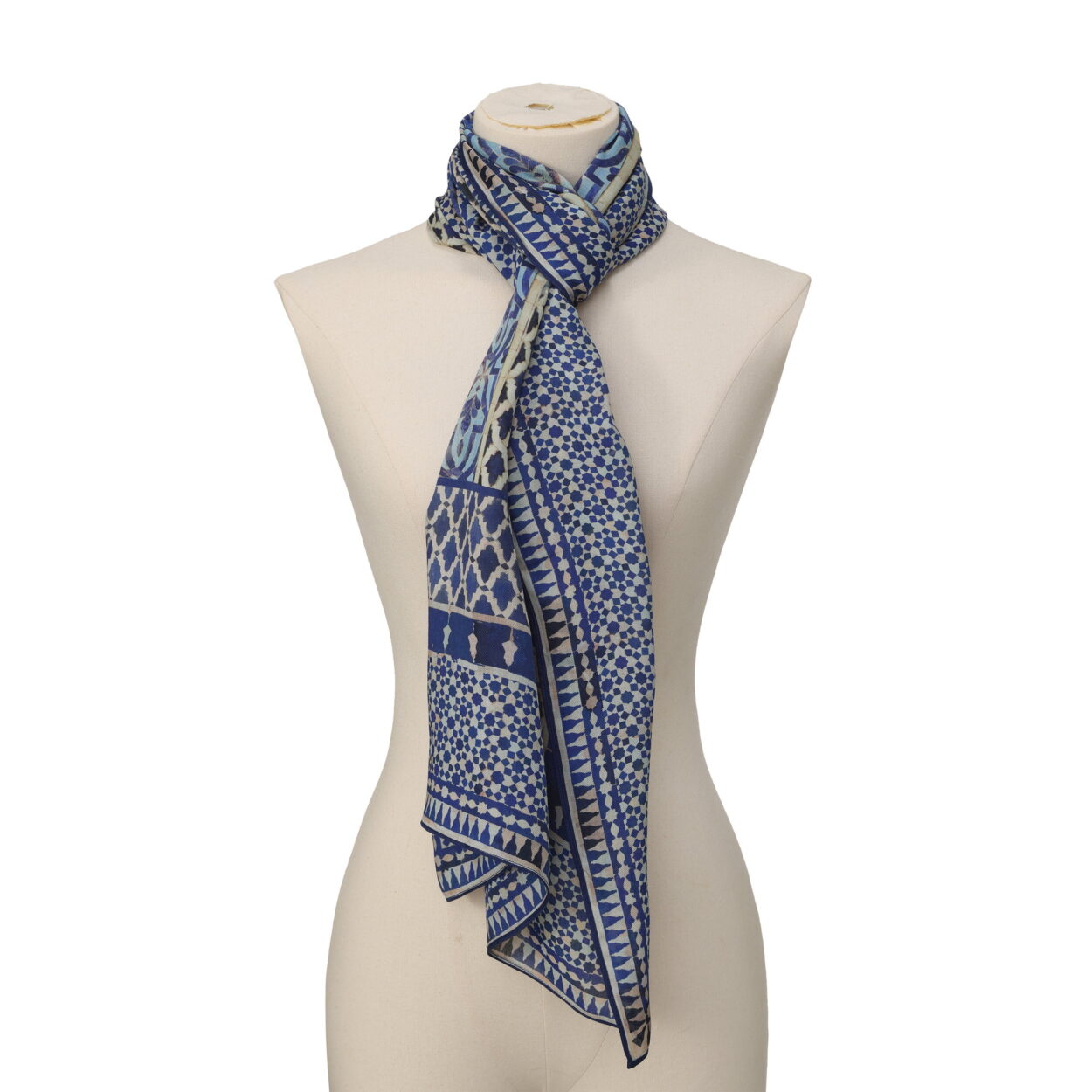 Blue Mosaic Modal Scarf Almunia - detail 2