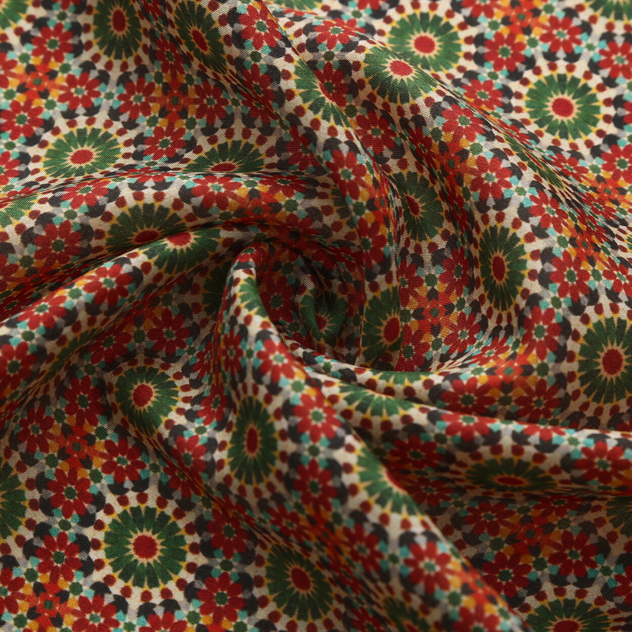 Red and Green Square Silk Scarf Zubaida - detail 4