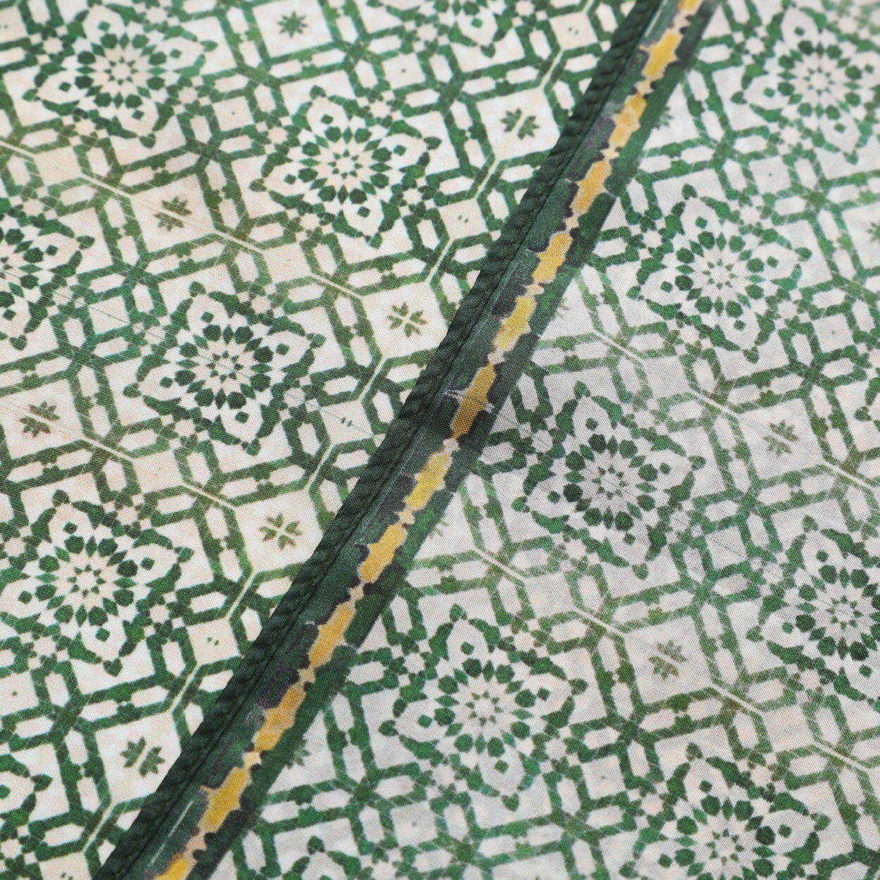 Green Square Silk Scarf Azahar - detail 6