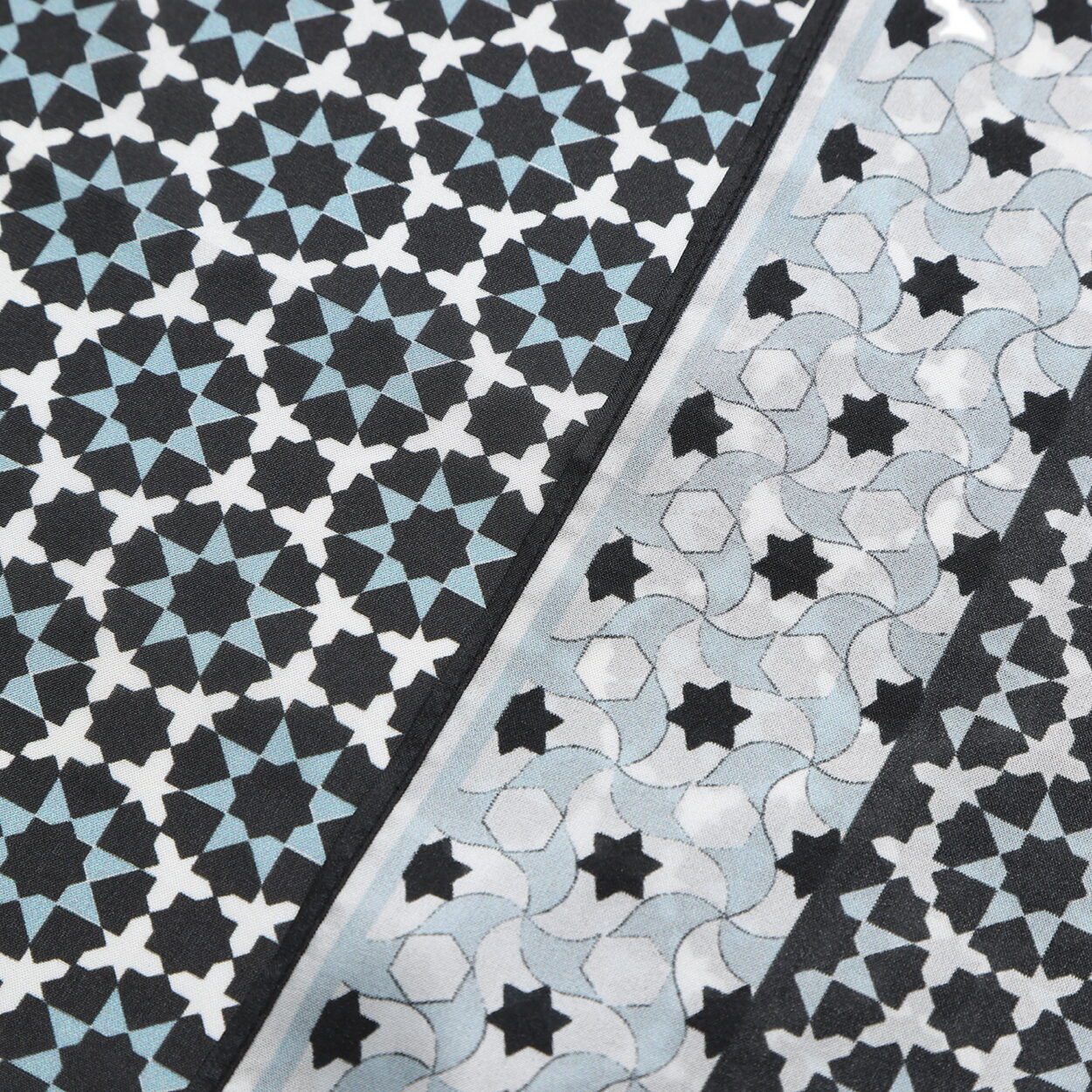 Black and Blue Square Silk Scarf Zoraida - detail 8