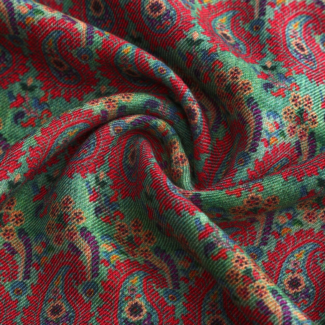 Green and Red Silk and Wool Scarf Ufuq - detail 9